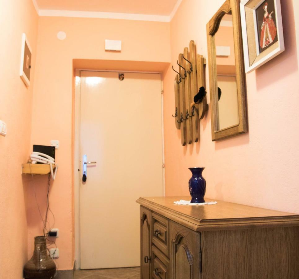 לאבין Apartman Juricic מראה חיצוני תמונה